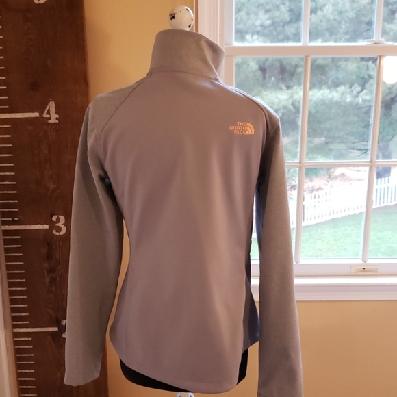 North Face Gray and Orange Jacket - Picture 4 of 8